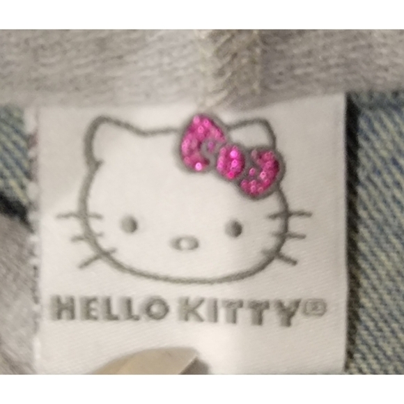 Hello Kitty Fleece and Denim Layered Jacket - Adorable & Stylish! - Picture 4 of 7